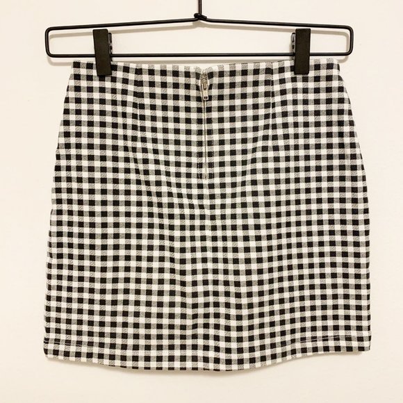 Forever 21 Black White Checkered Mini Skirt Size S - Picture 2 of 4